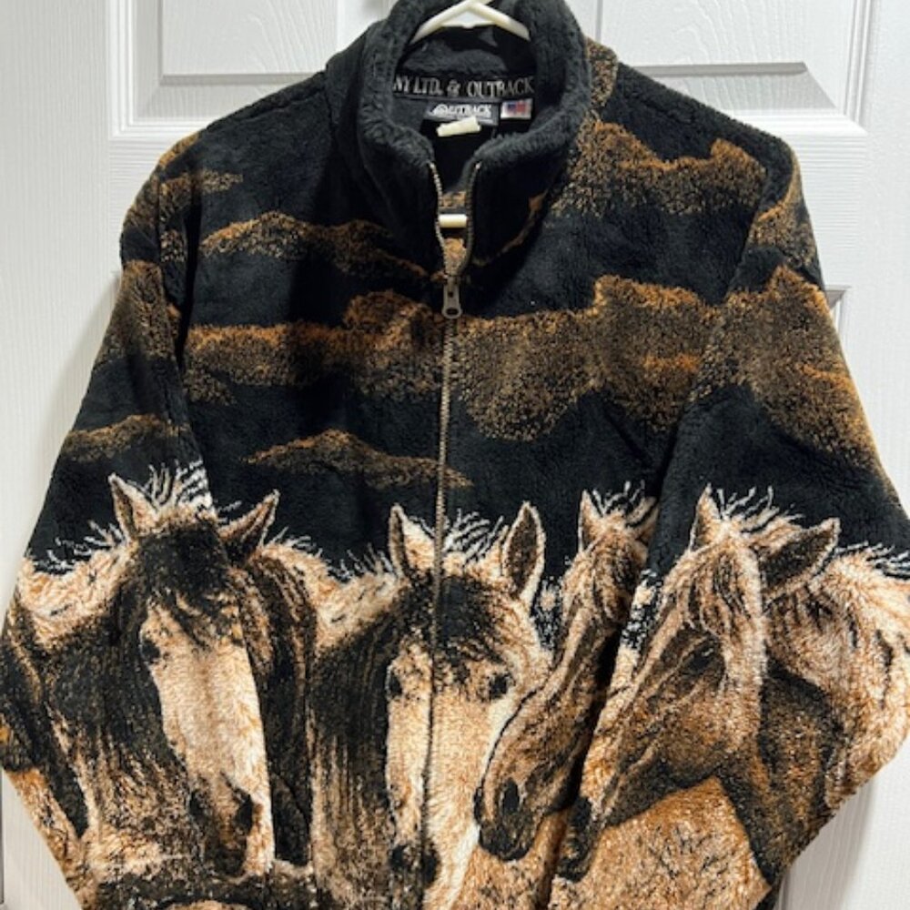 Outback Ladies Zip Up Jacket